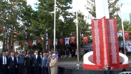 Çekmeköy'de, 15 Temmuz Şehitlerinin adlarının yaşatılacağı anıt park açılışı gerçekleştirildi