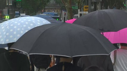 [날씨] 오늘 전국 장맛비...비 그친 뒤 '후텁지근' / YTN