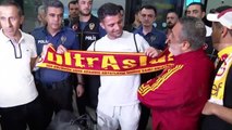 Son dakika haber! Galatasaray'ın transfer görüşmelerine başladığı Dubois, İstanbul geldi