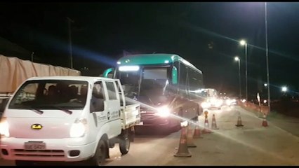 Grande movimento no Trevo Cataratas é registrado após caminhão quebrar