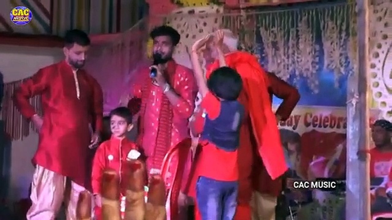 संदीप सनेही ने छोटे बचे के बडे पर गाना गया | Sandip Sanehi Ka Stej So