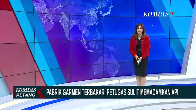 Petugas Damkar Sempat Kesulitan Padamkan Api yang Membakar Pabrik Garmen di Kalideres Jakarta Barat