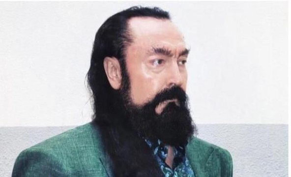 Adnan Oktar son hali nasıl? Adnan Oktar güncel fotoğrafı!