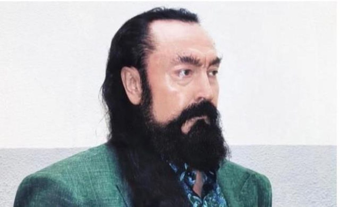 Adnan Oktar son hali nasıl? Adnan Oktar güncel fotoğrafı!