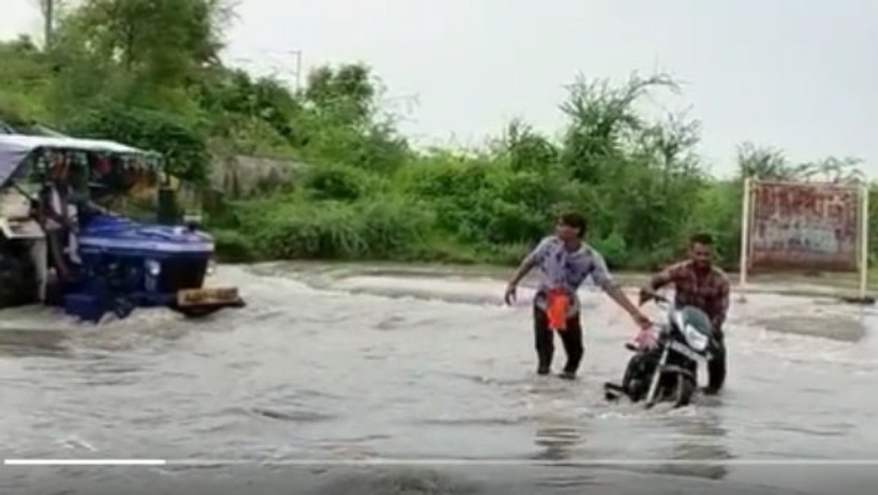 Rain in Rajasthan : कोटा के गांवों में बाढ़ के हालात, सुल्तानपुर का जिला मुख्यालय से सम्पर्क कटा