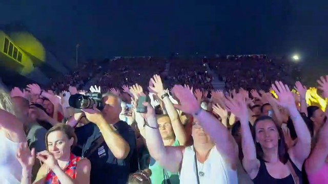 Extrait du concert de Julien Doré à Martigues