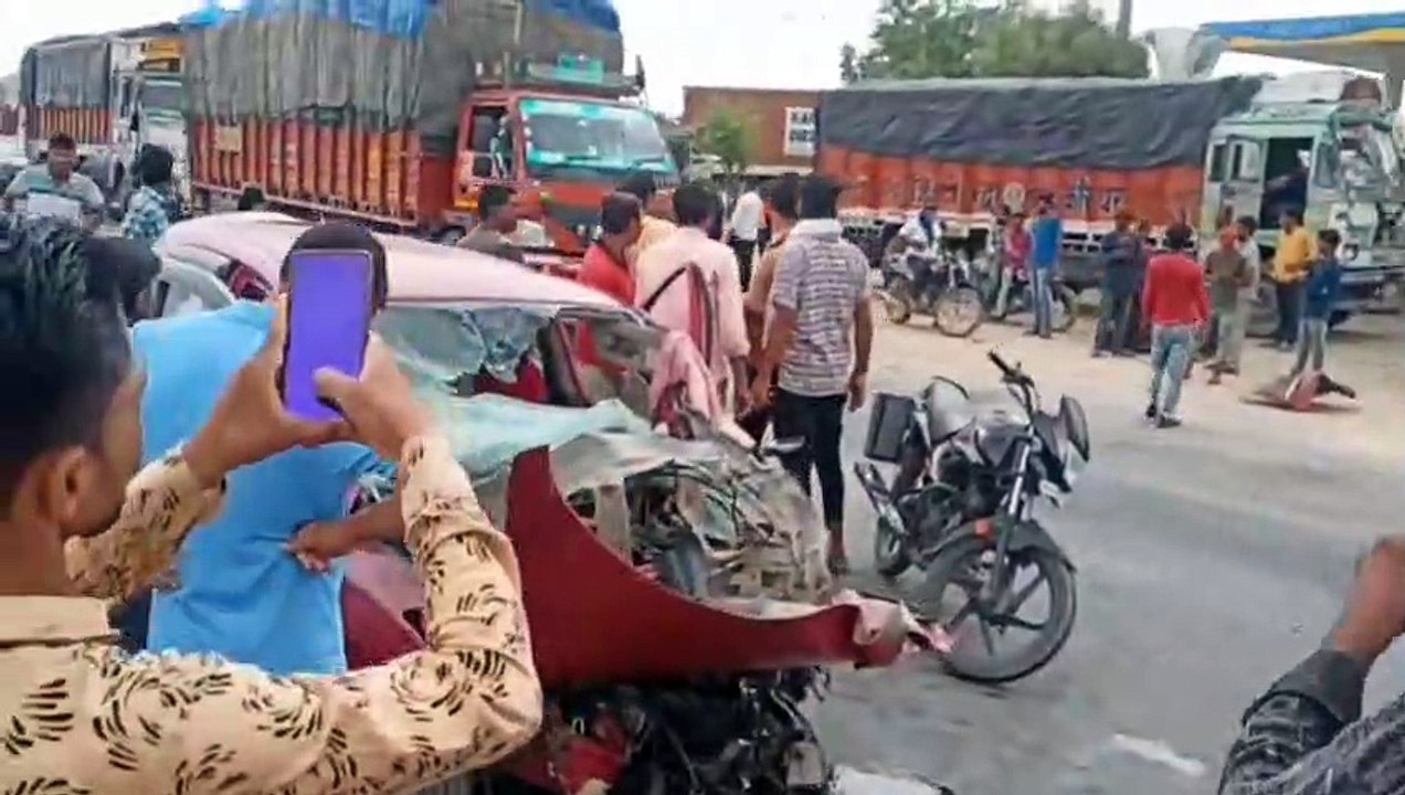 First the miscreants indicated to stop the car, if they did not stop, then the pistol was shown