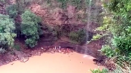 पिकनिक मनाने गए थे, फिसल गई जिन्दगी, एक का शव मिला