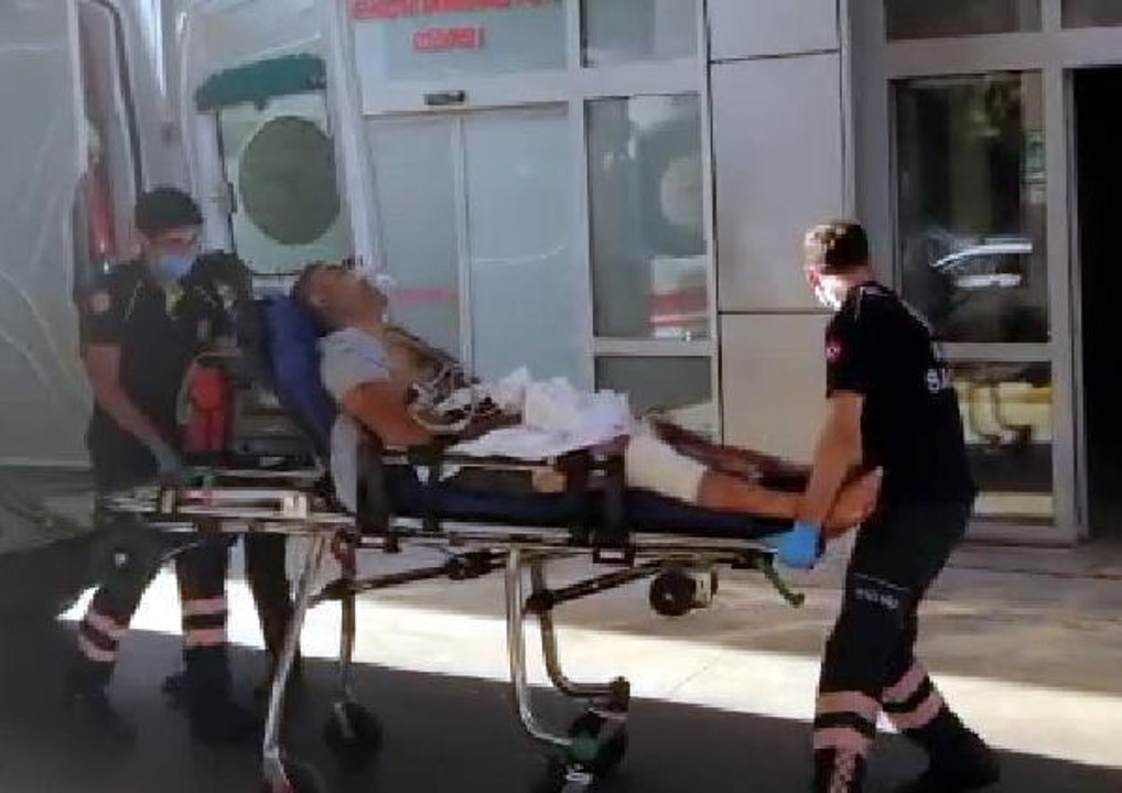 SOKAKTA TARTIŞTIĞI ENİŞTESİ TARAFINDAN BACAĞINDAN VURULDU