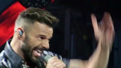 Sobrinho de Ricky Martin retira acusações de assédio contra o cantor