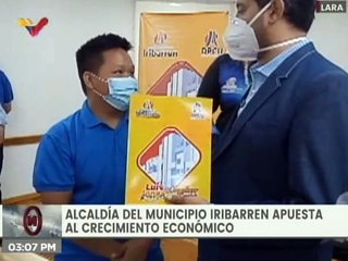 Gobierno de Lara entrega 19 permisos de construcción y para el crecimiento económico en la entidad