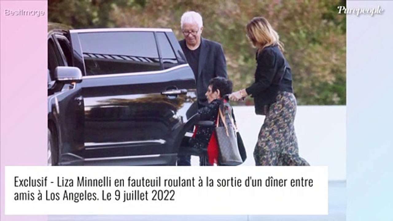 Liza Minnelli en fauteuil roulant : la diva repérée en petite forme...