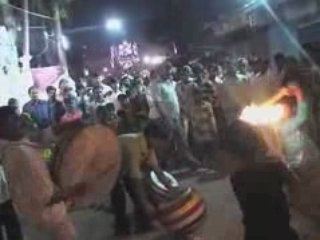 Varanasi - Fire drumming