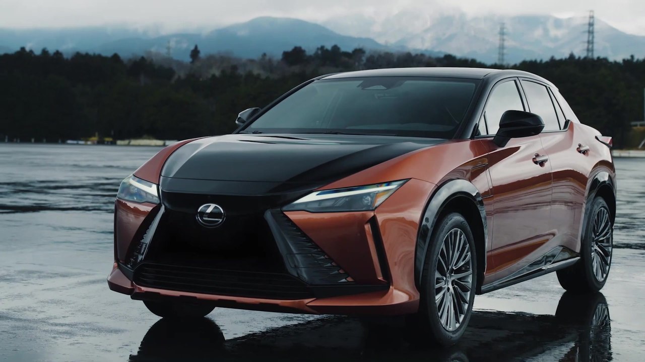 Der expressive Charakter des Lexus RZ