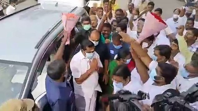 ராம்நாத் கோவிந்தின் பிரிவு உபசார நிகழ்ச்சியில் கலந்து கொள்ள டில்லி புறப்பட்ட எடப்பாடி பழனிச்சாமி