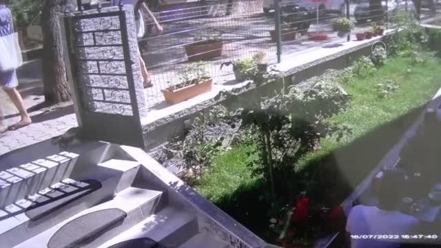 Balıkesir haberleri! Balıkesir'de bir evden ziynet eşyası çaldıkları iddia edilen 2 kişi yakalandı