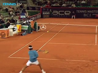2003: A 16 ans, Rafael Nadal sort Carlos Moya du tournoi de Hambourg