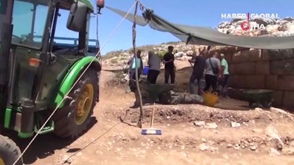 Gizemli kent Thera’da tiyatro gün yüzüne çıktı