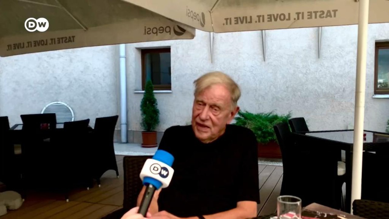 Claus Peymann: 'War es eine Illusion, Theater könne die politische Wirklichkeit beeinflussen?'