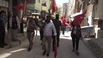 Çocukları dağa kaçırılan aileler HDP İl Başkanlığı önünde eylem yaptı