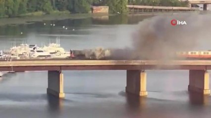 Yanan trenin penceresinden atlayarak kurtuldular