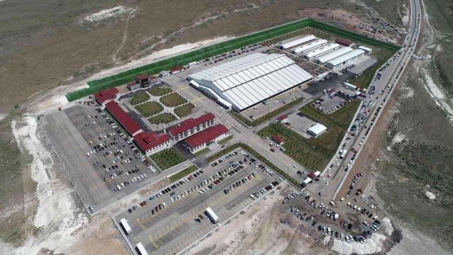 Erzurum haberi | Babacan'ın Erzurum ziyaretindeki icraat konuşmaları kentte mizah konusu oldu