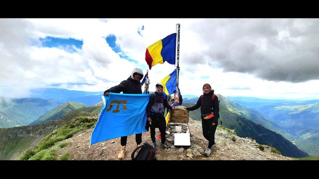 CIRCUIT M-ȚII FĂGĂRAȘ Stâna lui Burnei - Vf. Moldoveanu (2544 m ) - Lacul Galbena - Stâna lui Burnei