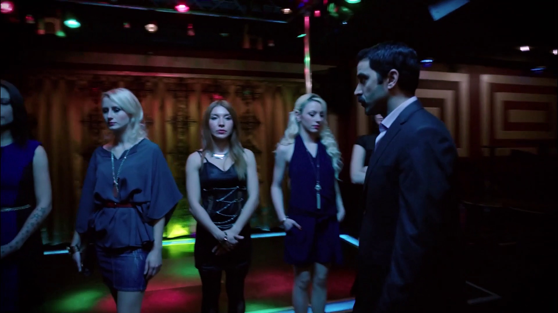 Agir Roman Yeni Dunya / Heavy Novel New World – Episode 28 (English Subtitles)
