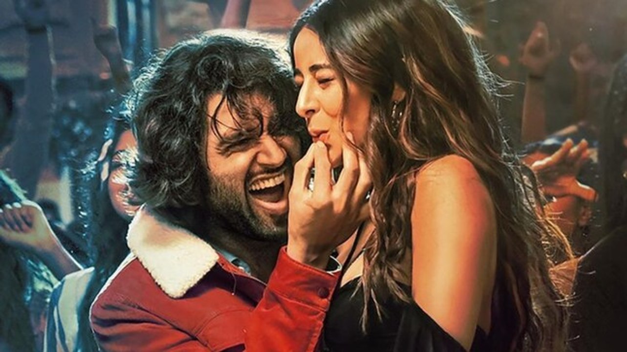 Vijay Deverakonda, Ananya Panday launch Liger trailer in Hyderabad, Mumbai: Watch