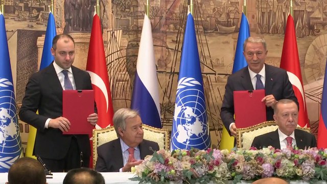 تركيا.. توقيع الاتفاق على تصدير الحبوب الأوكرانية