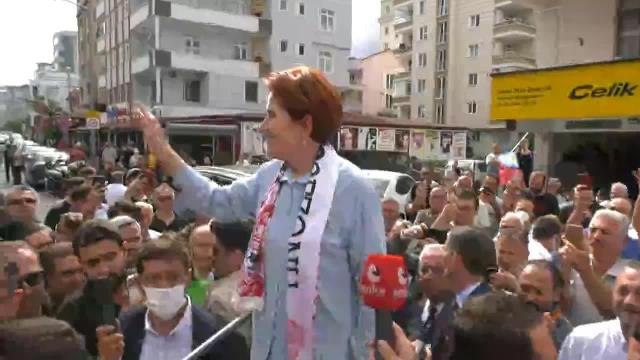 Meral Akşener, Samsun Atakum'da: Bu Yaz Boyunca 5 Maaş, 10 Maaş Alıp Size Küfredenlerin Korkulu Rüyası Olacağız