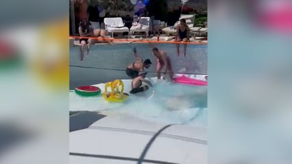 En Israël, le fond d’une piscine privée s’effondre : un mort et un blessé