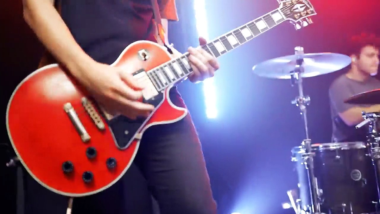 _Call Me Maybe_ - Carly Rae Jepsen (Cover by First To Eleven)