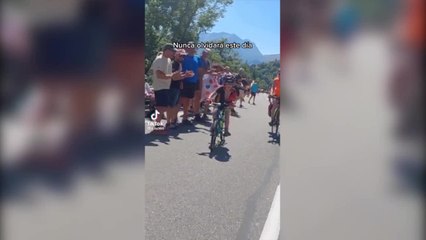 Este niño no olvidará nunca uno de los mejores días de su vida