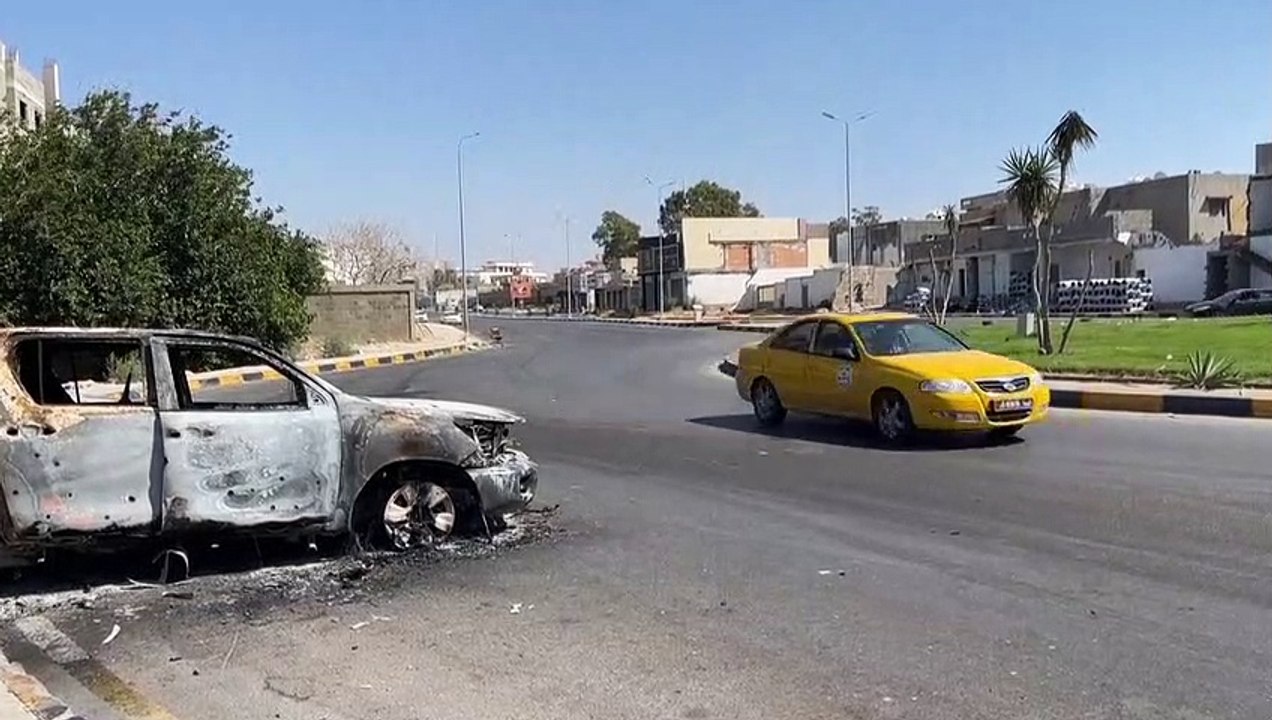 Ao menos 13 mortos em confrontos armados em Trí...