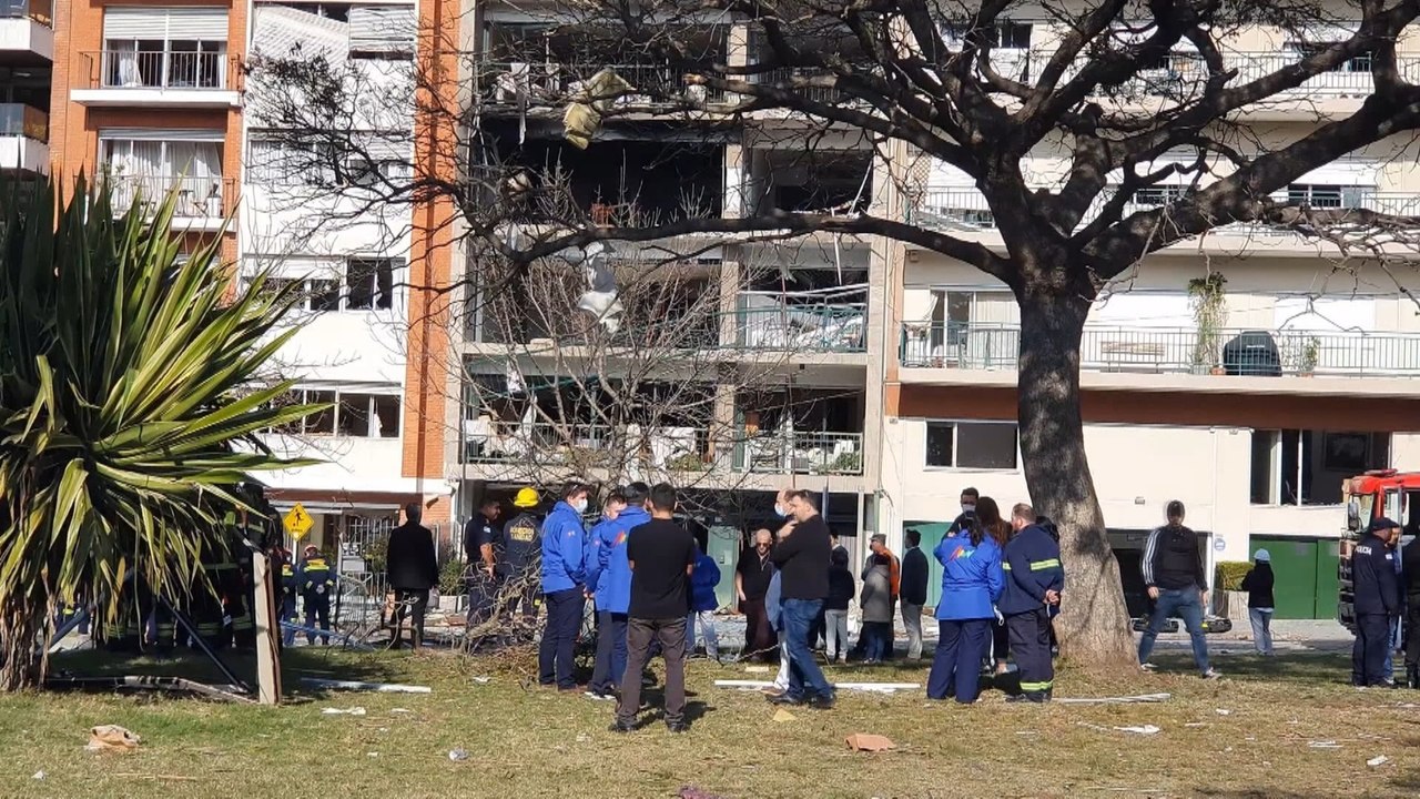 Varios heridos tras explosión en un edificio de Montevideo