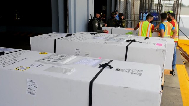 Cuerpos de los seis migrantes hondureños fallecidos en tráiler en Texas llegan a su país