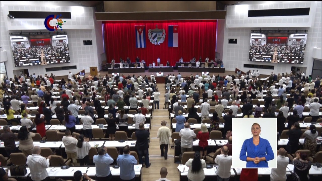 Asamblea Nacional de Cuba aprueba versión final del nuevo Código de las Familias