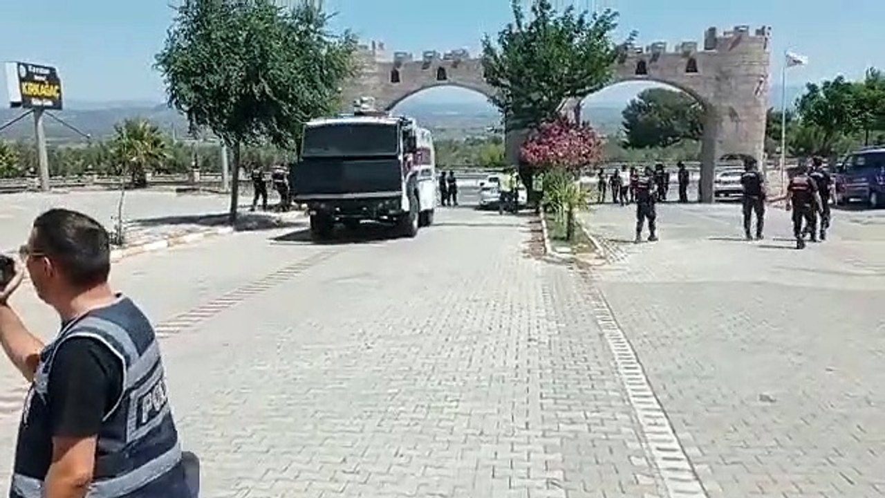 Somalı madencilerinin özelleştirmeye karşı yürüyüşüne jandarma engeli