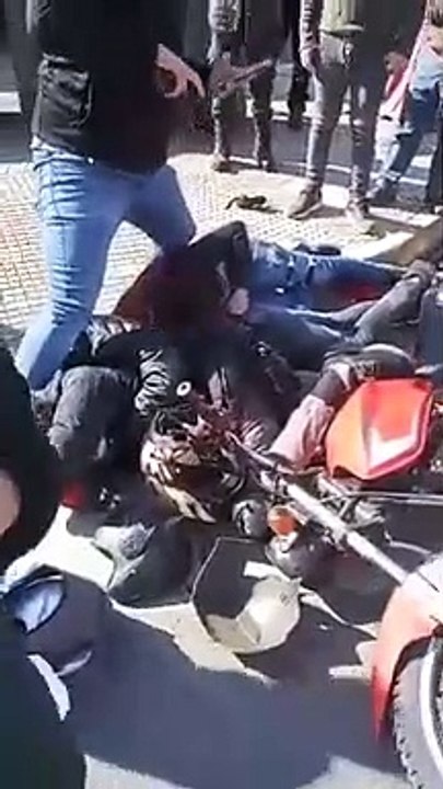 Carabinero de franco logró detener a dos extranjeros delincuentes tras asalto en Estación Central