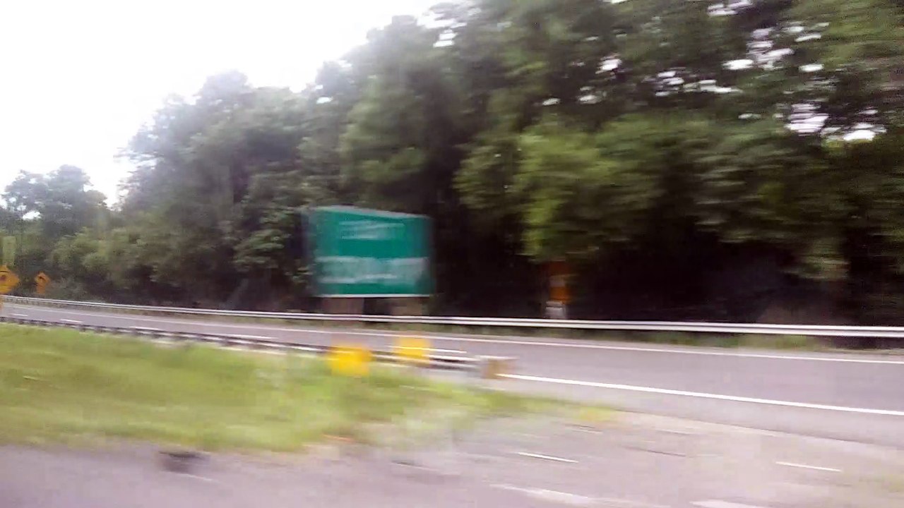 Our Bus in the Poconos along Interstate 80 video Dailymotion