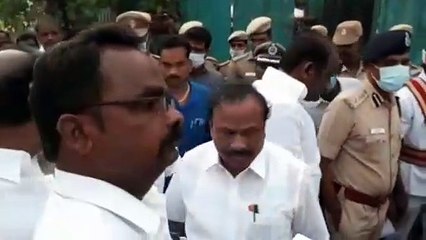 கள்ளக்குறிச்சி மாணவியின் உடலை பெற்ற தாய் கதறல்.. பெரும் சோகம்