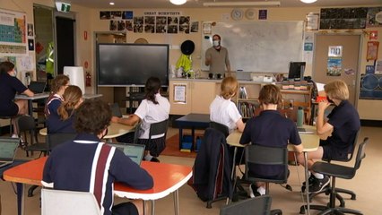 Calls to strengthen COVID safety in schools as Tasmania braces for a peak in infections