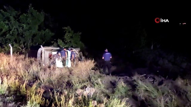 Niğde’de polis aracı şarampole devrildi: 3 polis memuru yaralandı