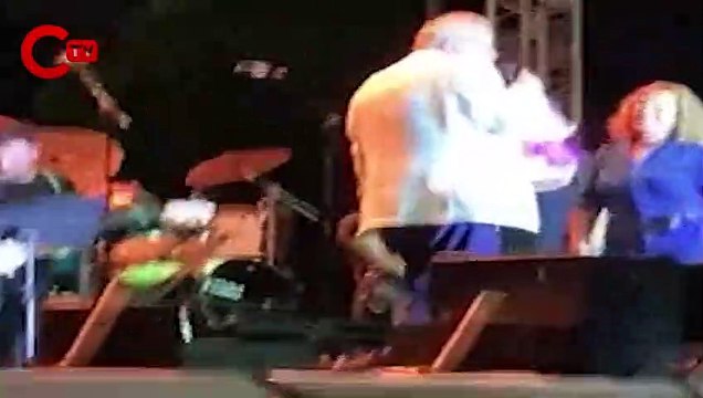 Ereğli Sevgi, Barış ve Dostluk Festivali' nde Belediye başkanından Gülşen açıklaması