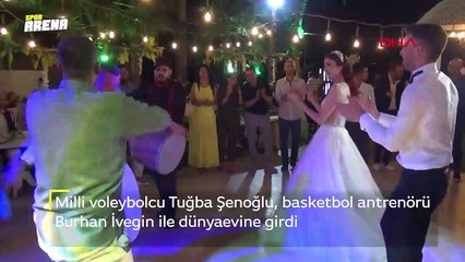 Milli voleybolcu Tuğba Şenoğlu, basketbol antrenörü Burhan İvegin ile dünyaevine girdi