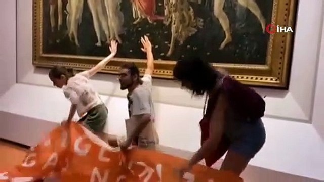 İtalya'da iklim aktivistleri Botticelli tablosunu hedef aldı