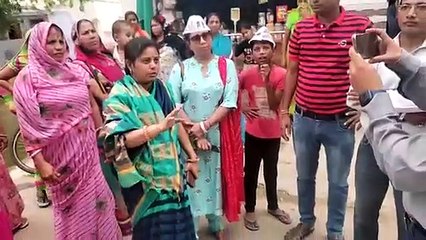 गंदे पानी जमाव से लोगों का जीना हुआ दूभर, 'आप' ने किया प्रदर्शन