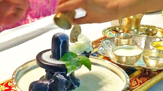 Sawan Pradosh Vrat 2022 Date Time: सावन प्रदोष व्रत 2022 पूजा शुभ मुहूर्त | Boldsky *Religious