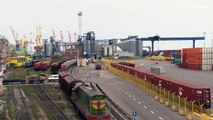 Rusia ataca el puerto de Odesa un día después de firmar el acuerdo para exportar el grano ucraniano